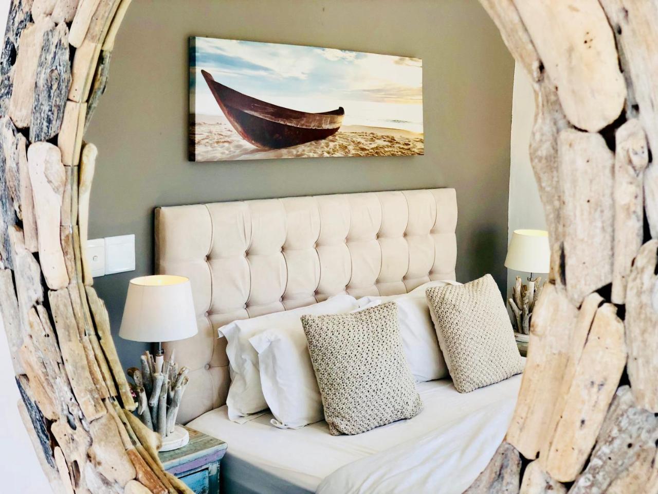 5 Options Guest House Bloubergstrand Extérieur photo