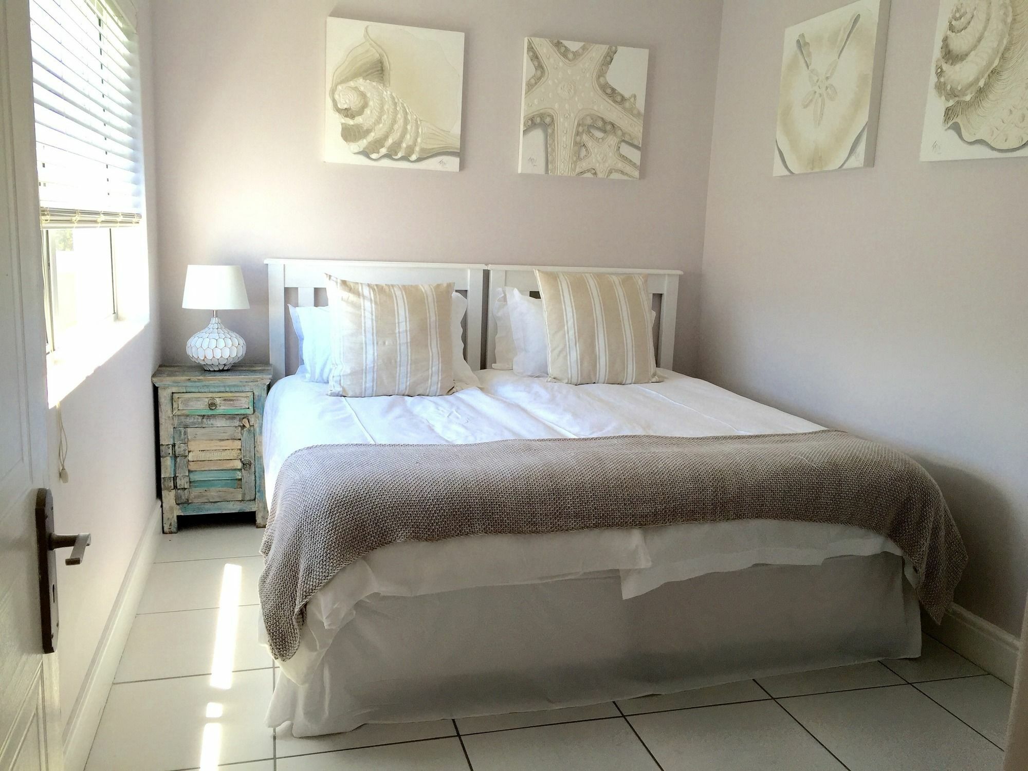 5 Options Guest House Bloubergstrand Extérieur photo