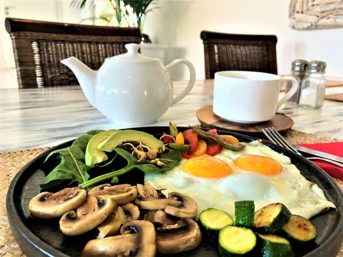 5 Options Guest House Bloubergstrand Extérieur photo
